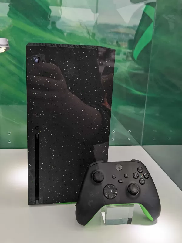 Yeni Xbox Serisi S Modeli